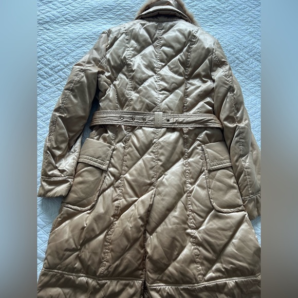 Coat - Picture 7 of 16